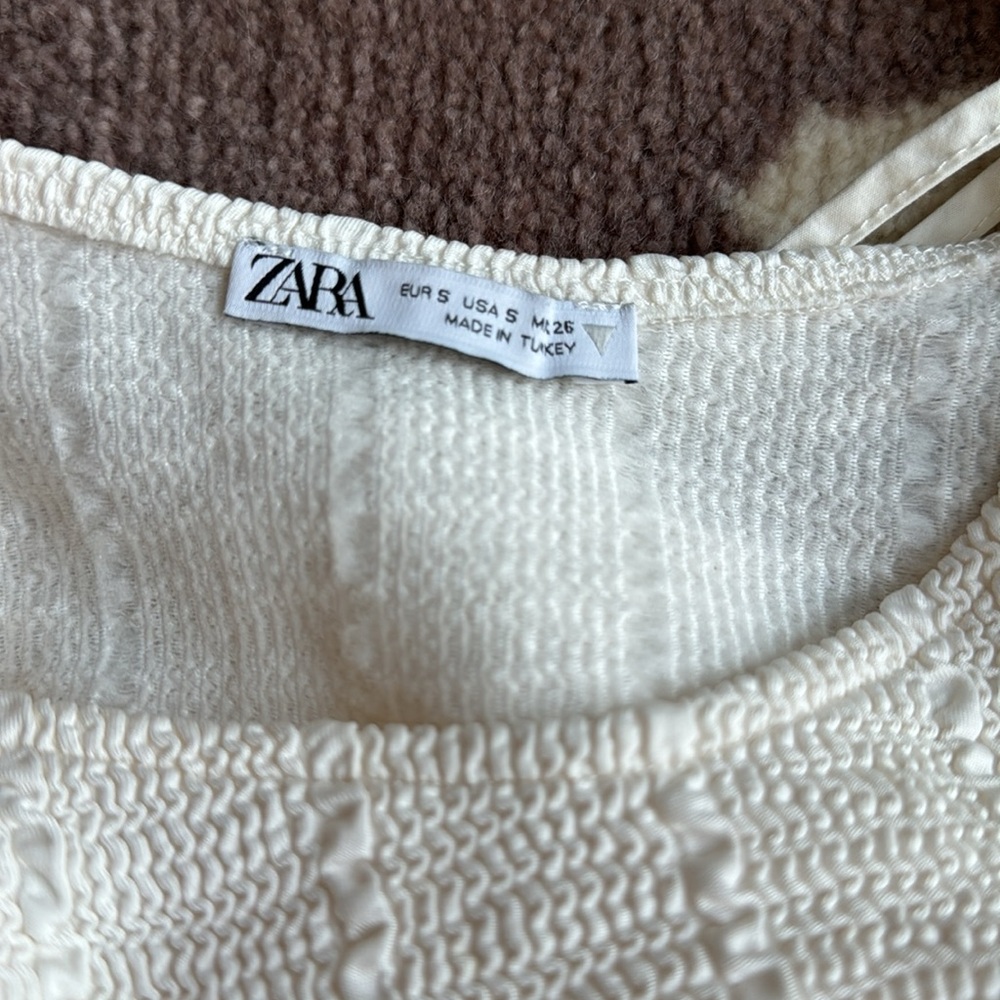 Zara Ruffled Crop Top - Picture 8 of 8